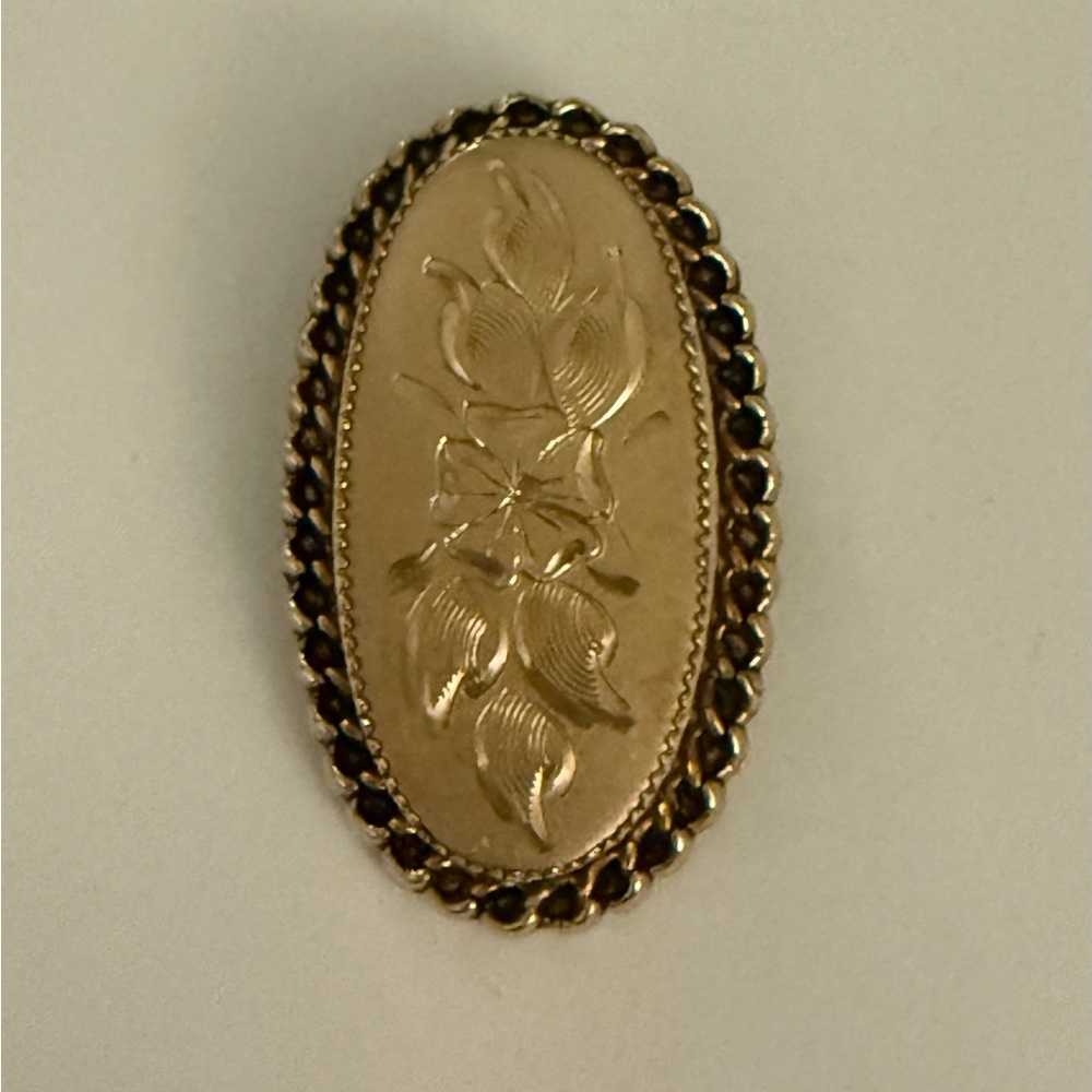Vintage Artisan Catamore Gold Filled Oval Etched Brooch